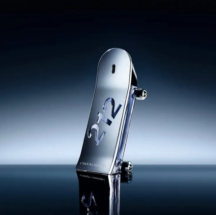 Decant 212 Men Heroes Carolina Herrera - Imagem 4